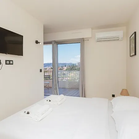 Apartment Sweety- Ideal Couple Moderne 2p, Vue Mer, Parking, Clim