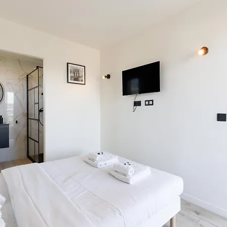 Sweety- Ideal Couple Moderne 2p, Vue Mer, Parking, Clim אנטיב